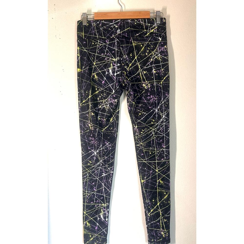 Champion M athletic leggings black white-yellow-purple paint splatter pattern